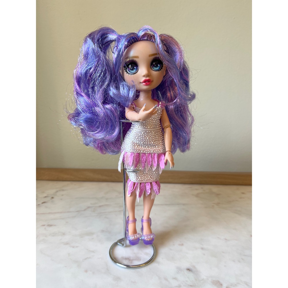Rainbow High Fantastic Fashion Violet Willow Fashion Doll